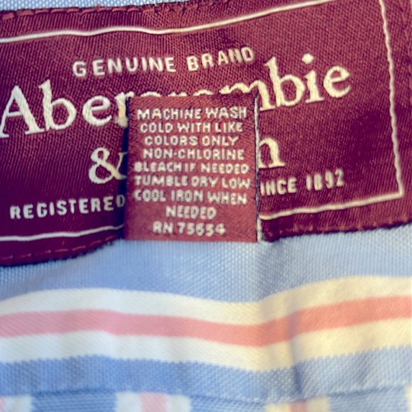 Abercrombie & Fitch Men’s Blue and Pink striped Muscle Dress Shirt Medium - Picture 9 of 11
